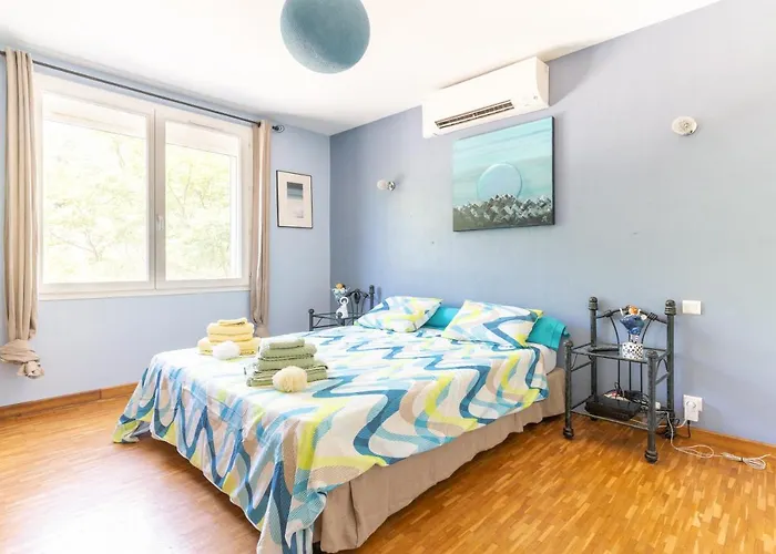 Chante Quinson Apartmán